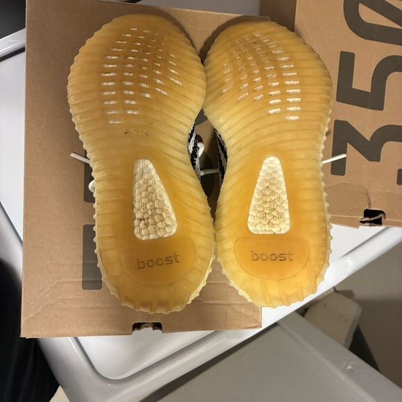 Yeezy Black and Cream Sneakers - Picture 5 of 6